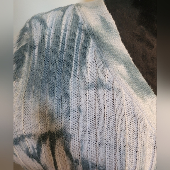 POL Tie-Dye Cardigan with Button Front. Size S NWOT - Picture 3 of 5